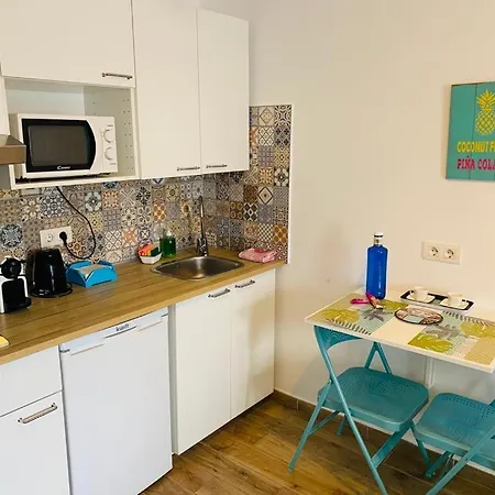 Marina Beach-apartamentos Tahiche 아파트
